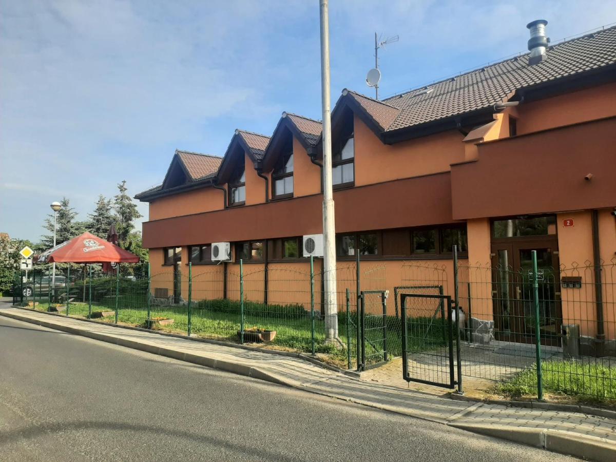 Garni Hotel Asas*** Most Exterior photo
