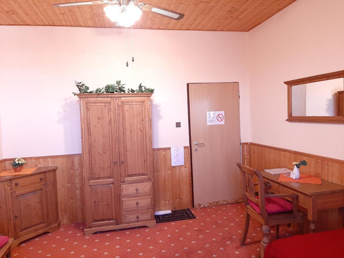 Garni Hotel Asas*** Most Exterior photo
